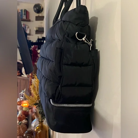 Black Quilted Tote Bag EUC! - Picture 9 of 14